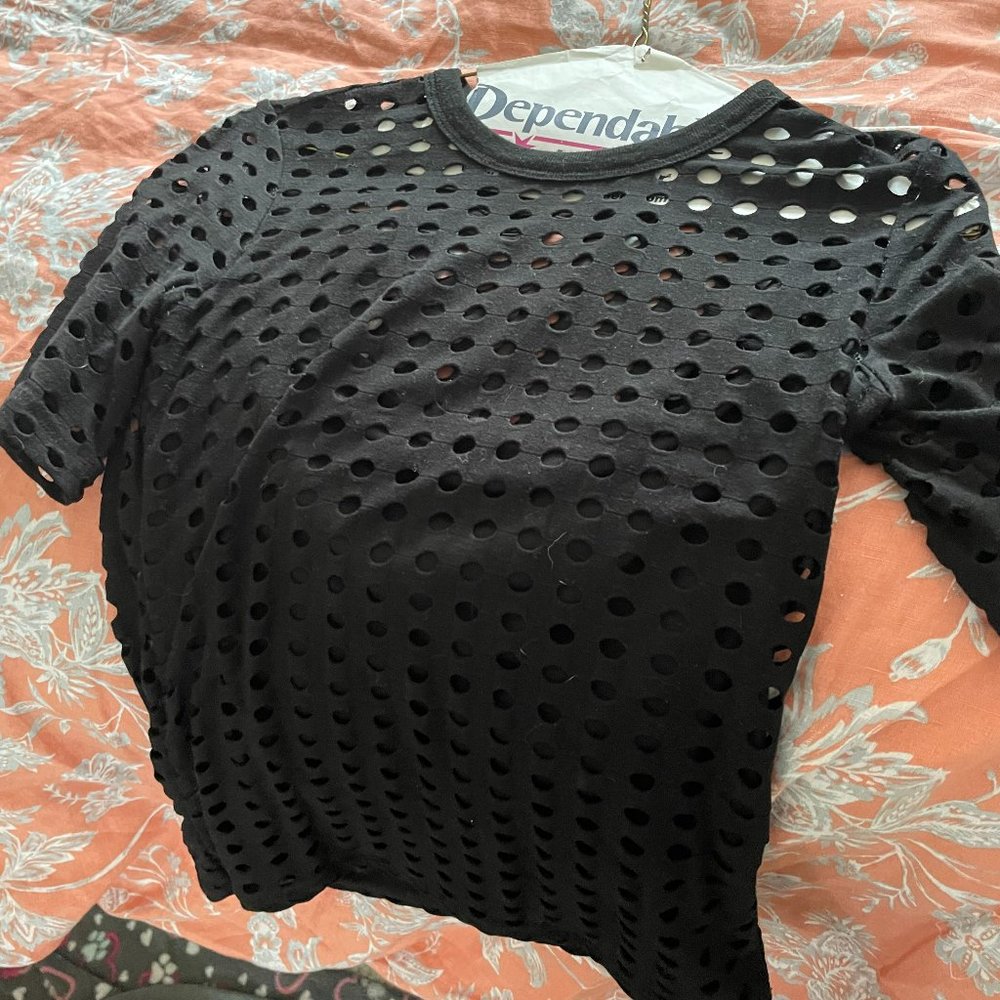 Fun Top, looks great on